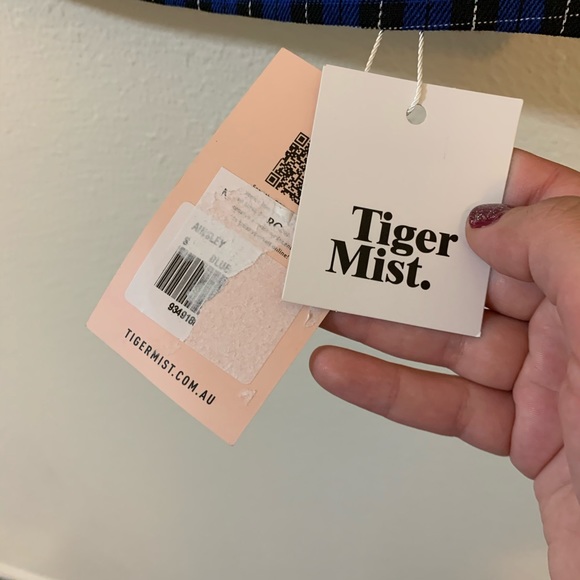 NWT tiger mist plaid crop top - Picture 2 of 5
